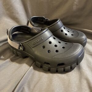 Crocs Offroad Sport Clog – Waterproof, Adjust Heel Strap, Rugged Lug Sole M5 W7